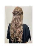 【アンククロス関内】ねじねじハーフアップ