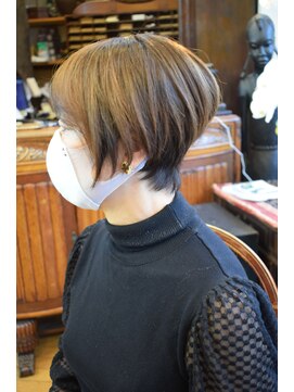 ベル(BELL) 白髪明るめに染めたいけど無理？【BELL桜新町/用賀】