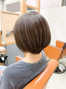 ユッカ エルア 武庫之荘南口(YUCCA elua) エルア角床大人キレイショートボブ