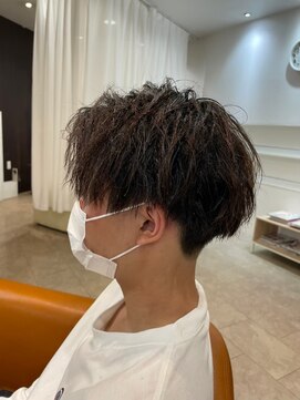 レガ(le ga) 【メンズ】刈り上げスタイル×ソフトツイストパーマ！