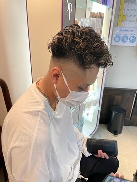 イーエル グランデ(e.ll grande) 外国人風パーマ【e.llgrande】