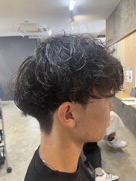 ニアウ 伊勢崎連取店(Niau) メンズマッシュツイストスパイラルパーマ