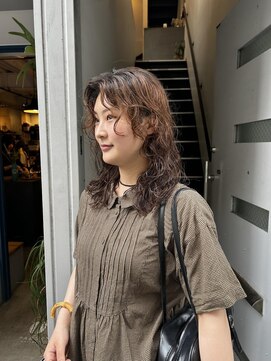 ポーズ(PAUSE) 大阪　梅田　縮毛履歴パーマ