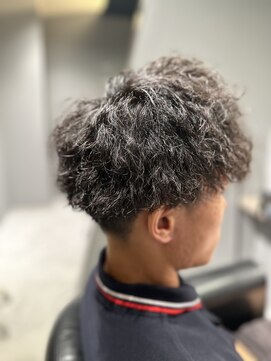 ボルン(BOLEN) 波巻きツイスト