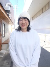 モアナバイヘッドライト 曽根店(Moana by HEADLIGHT) Mari 