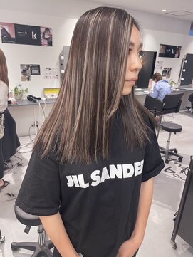 キング 枚方店(K!ng) 縮毛矯正髪質改善ハイライトレイヤーカット枚方美容室エクステ