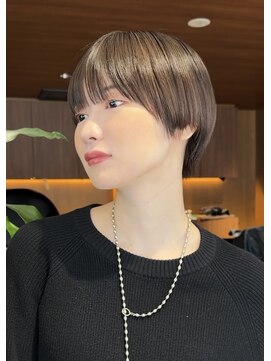 ロンドアンメゾン 原宿(Lond un Maison.) ミニウルフレイヤーカット顔周り前髪韓国ショートボブ/原宿