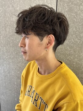 ニアウ 太田店(Niau) メンズパーマシャドウパーマスパイラルパーマツイストパーマ眉毛