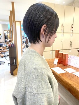 モリオ フロム ロンドン サッポロファクトリー店(morio FROM LONDON) 【morio】札幌くびれショート