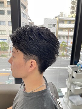 グレーベン 木場(GREVEN) ツーブロックフェザー