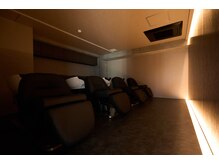 海老名/メンズカット/フェザーパーマ/眉毛サロン/ツイスパ/韓国