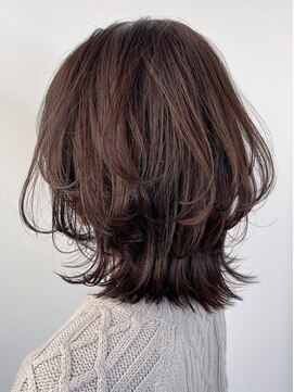 クィーンズガーデンバイケーツーギンザ(QUEEN’S GARDEN by K two GINZA) シルクレイヤーカット*レイヤースタイル*似合わせ小顔カット