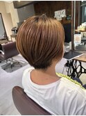20代30代◎前髪なし丸みショートボブ