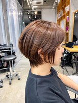 アルトル 池袋2nd(altru)&nbsp;◇大人40代50代60代ショートボブ丸みショート白髪ぼかし