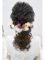 リサ 恵比寿(risa.)&nbsp;セミロングのネオハーフアップ