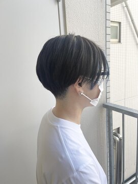 アルクバイネオリーブ 荻窪店(arc by neolive) 刈り上げショートインナーくすみブルー♪