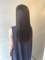 ユッカ 高槻茨木店(YUCCA)&nbsp;【 YUCCA 】大人可愛い20代30代40代ミディ/グレージュ