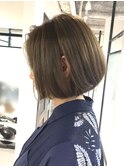 くびれショートボブ40代50代グレイカラー白髪染め白髪ぼかし