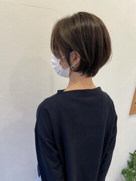 ラテ ヘア リリィ(latte hair lily) 大人可愛い/ショートヘア