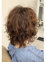 ヘアー アイス 御器所本店(HAIR ICI) 30代40代ミディアムウルフ前髪パーマくびれひし形抜け感