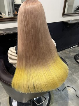 イリ 梅田(ili) グラデーションカラー/デザインカラー