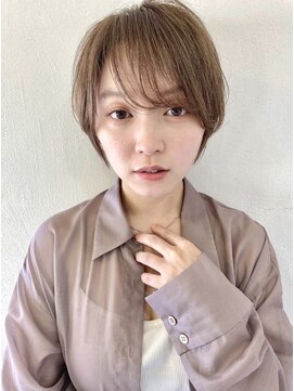 リコバイアフロート(riko by afloat) くびレイヤー/ボブ/ヘルシースタイル/ベージュ[stylist竹田]