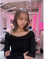 ダズリングディア(Dazzling Deer)&nbsp;グレージュ/寒色ベージュ