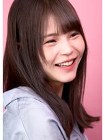 アンアタッシュ(UNE ATTACHE)&nbsp;軽やかで優美なニュアンス