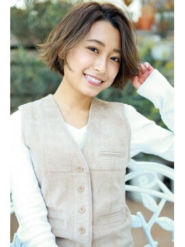 ラフィス ヘアー ミミ 流山おおたかの森店(La fith hair Mimi) 【La fith 】切りっぱなしショートボブ