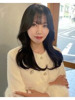 ヴィンス(vince) 内巻きくびれヘア