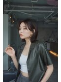 前髪長め大人外ハネボブ切りっぱなしボブ大人ボブ透明感カラー