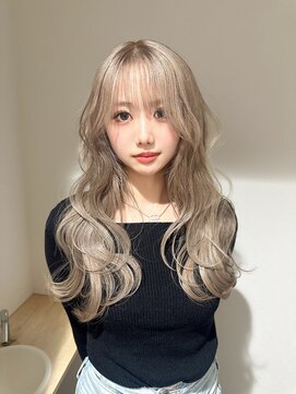 モニカ 栄店(MONIQA) ブラウンベージュ