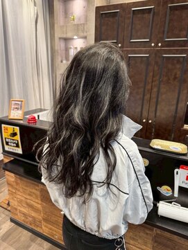 インパークス 獨協大学前駅店(INPARKS) ハイライトカラーミディアムヘアグレージュカラーデザインカラー
