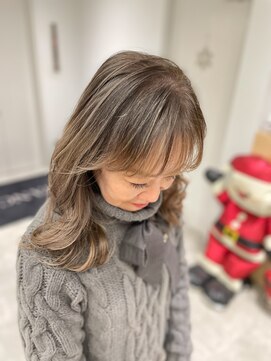 アヴァンス 京橋店(AVANCE) 黒髪/クラゲヘアー/オリーブグレー/小顔/ココアベージュ/京橋