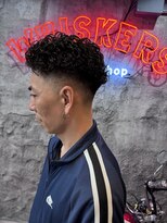 ウィスカーズ(Whiskers)&nbsp;オールバックパーマ×スキンフェード
