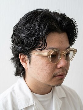 ワンワンオー バーバーショップ 長浜店(@110 BARBER SHOP) ニュアンスパーマ×ウルフ・センターパート