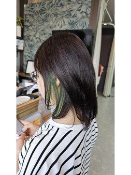 カミビトプラス 香芝店(KamiBito +plus) イヤリングカラー相葉色