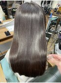 ドライヤーで乾かしただけでサラ艶にまとまる酸性縮毛矯正