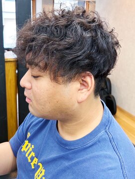 ヘアーコレクション グロース(HAIR COLLECTION Growth) 20代30代メンズツイストパーマ刈り上げオシャレ感ショート