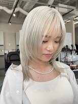 ジエクト ヴィシア(The Ect VIXIA)&nbsp;ブリーチカラー/ホワイト/ホワイトベージュ/レイヤーカット