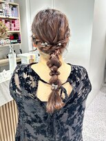 ゼストララ(ZEST Lara)&nbsp;お呼ばれアレンジ編みおろしスタイル【吉祥寺】misaki