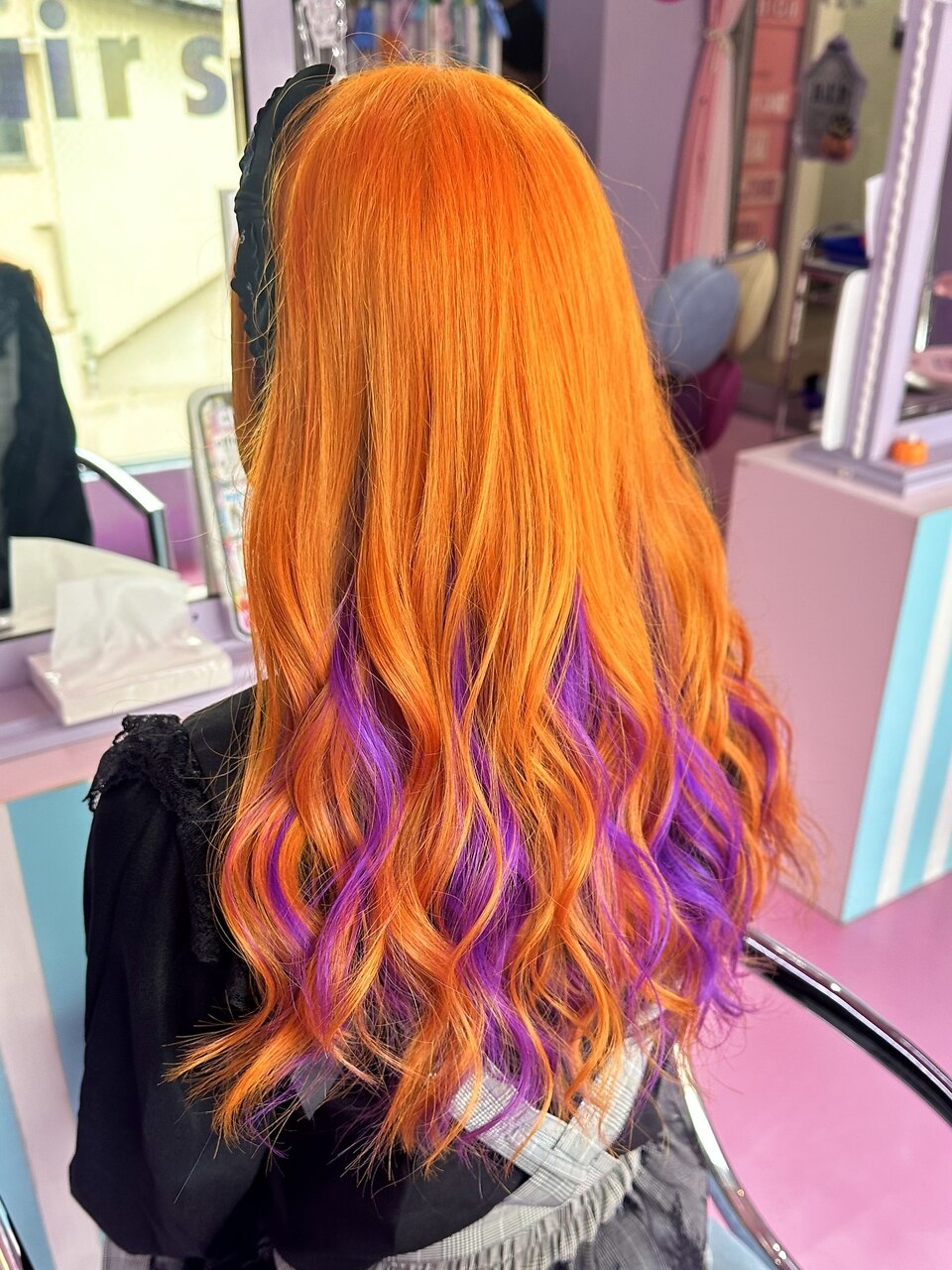 オレンジと紫のハロウィンカラー：L226189373｜トミー(TOMMY)のヘア