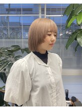リビング 津田沼(LIVING) ミルクティーベージュ/ステップカット【津田沼駅】