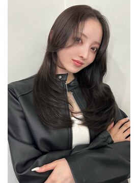 ランズ リアオオサカ(LANDS RiaOSAKA) レイヤーカット 【韓国ヘア 大阪 梅田】