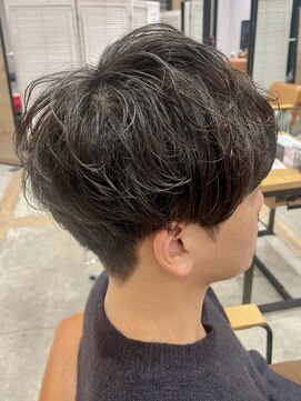 ガーデン ムサシコスギ(GARDEN MUSASHIKOSUGI) センターパート/ニュアンスパーマ/ワンカールパーマ/メンズ