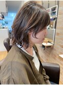 大人可愛いくびれミディアムレイヤーボブウルフハイライト恵比寿