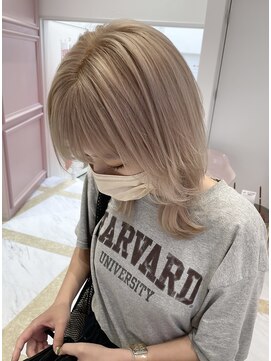 ホープ(hope) ハッシュカット/ウルフカット/ホワイトカラー