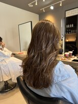 テンペランス(Temperance.) 髪質改善 レイヤー×ベージュ