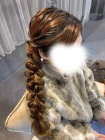 ラビットモア ヘアセット ナゴヤ(RABBIT more hair set NAGOYA)&nbsp;サイドあみおろし