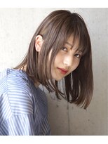 アトリエ フェム(atelier.fem)&nbsp;ストレートロブ×ライトグレー